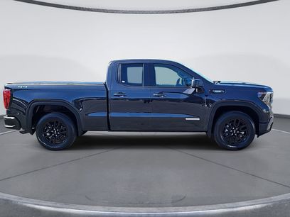Used 2025 GMC Sierra 1500 Elevation