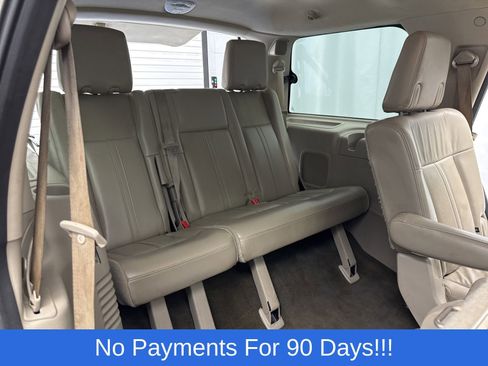 Used 2017 Lincoln Navigator Select image 40