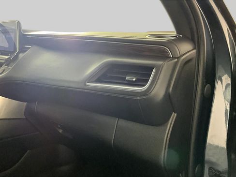 Used 2021 Chevrolet Tahoe LT RWD image 18