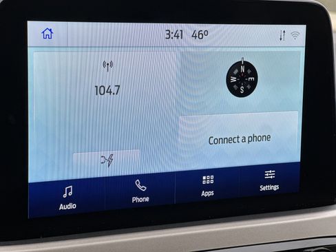 Certified 2021 Ford Escape SE w/ Cold Weather Package image 19