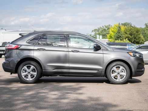 New 2024 Ford Edge SE AWD/4WD image 4