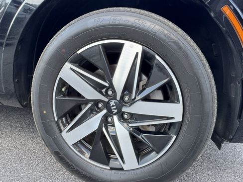 Used 2021 Kia Sorento EX FWD image 14