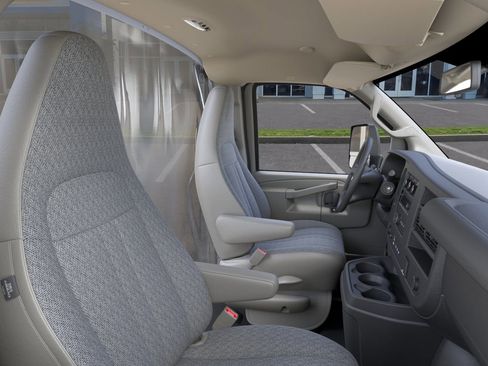 New 2025 Chevrolet Express 3500 w/ Power Convenience Package RWD image 19