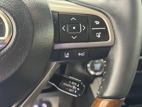 Used 2017 Lexus RX 350 AWD w/ Premium Package image 24