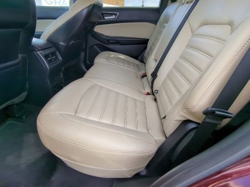 Used 2023 Ford Edge SEL w/ Convenience Package image 18