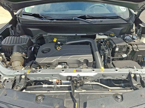 Certified 2024 Chevrolet Equinox LT FWD image 29