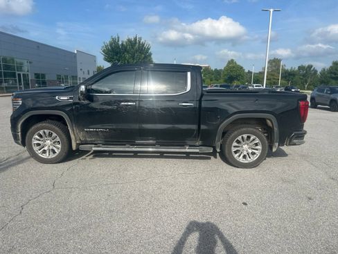Used 2023 GMC Sierra 1500 Denali AWD/4WD image 8