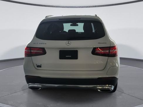 Used 2019 Mercedes-Benz GLC 350e 4MATIC image 6