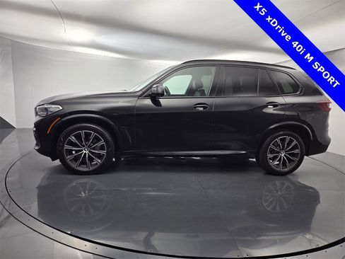 Used 2021 BMW X5 xDrive40i w/ M Sport Package image 8