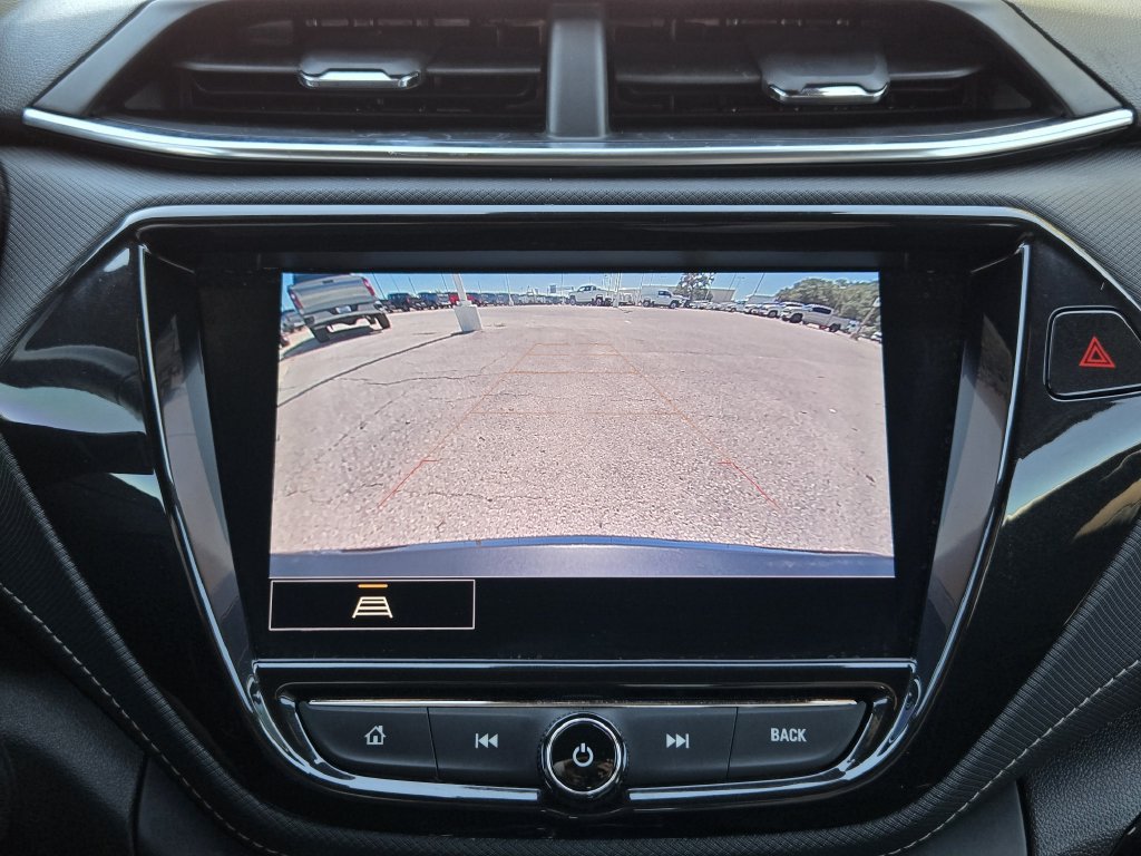 Used 2022 Chevrolet TrailBlazer ACTIV w/ Sun and Liftgate Package FWD image 18