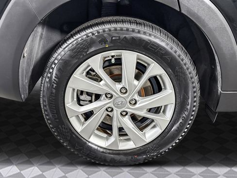 Used 2020 Hyundai Tucson SE image 37