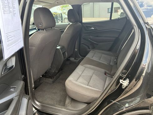 Used 2024 Chevrolet Trax LS FWD image 3