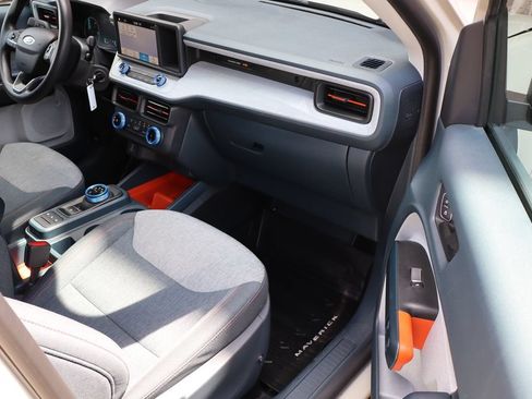 Used 2024 Ford Maverick XLT FWD image 41