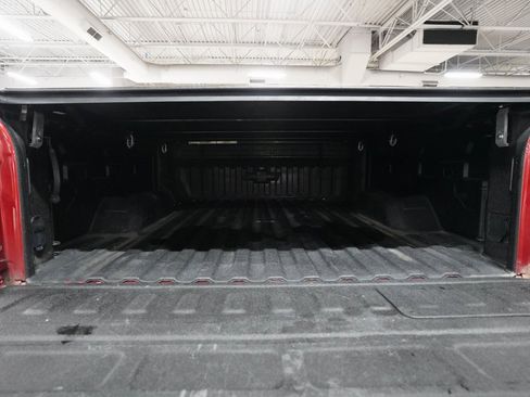 Used 2021 Chevrolet Silverado 2500 LTZ w/ LTZ Convenience Package image 10