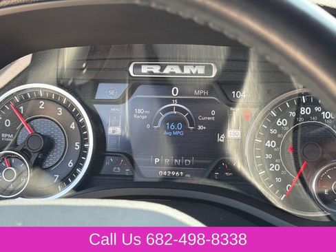Used 2023 RAM 1500 Laramie AWD/4WD image 31