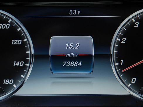 Used 2015 Mercedes-Benz S 550 4MATIC Coupe image 23