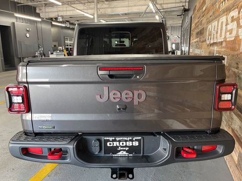 Used 2022 Jeep Gladiator Rubicon w/ LED Lighting Group image 24