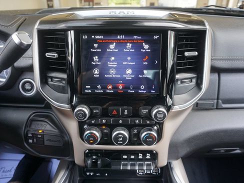 Used 2019 RAM 3500 Laramie AWD/4WD image 13