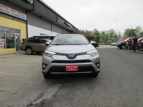 Used 2018 Toyota RAV4 Limited w/ Advanced Technology Package AWD/4WD image 37
