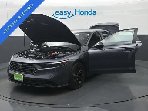 Certified 2025 Honda Accord SE image 37