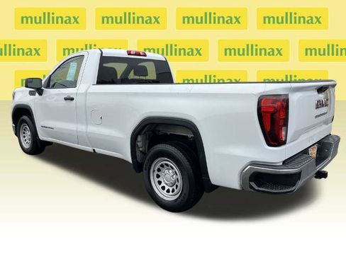 Used 2023 GMC Sierra 1500 Pro w/ Pro Value Package image 9
