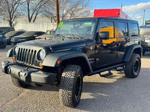 Used 2013 Jeep Wrangler Unlimited Sport w/ Connectivity Group image 3