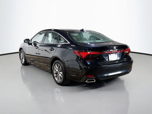 Used 2019 Toyota Avalon XLE FWD image 8