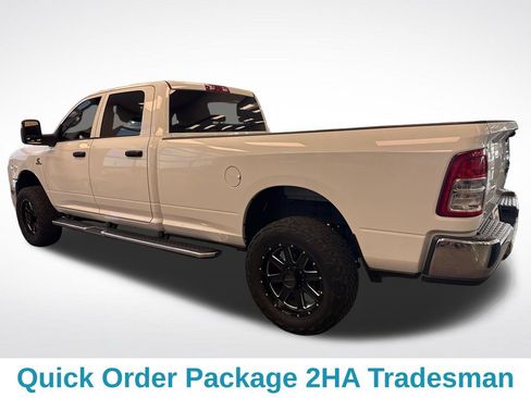 Used 2024 RAM 2500 Tradesman w/ Chrome Appearance Group AWD/4WD image 3