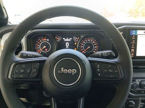 New 2026 Jeep Gladiator Sport image 17