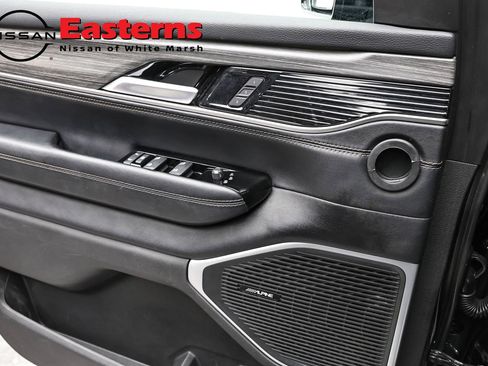 Used 2024 Jeep Wagoneer Series II AWD/4WD image 20