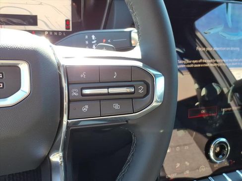 New 2026 GMC Terrain Elevation w/ LPO, Floor Liner Package image 17