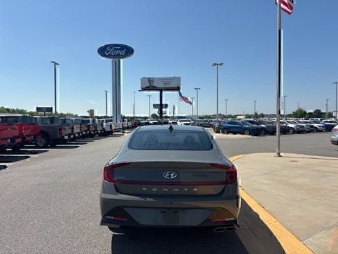 Used 2021 Hyundai Sonata SEL FWD image 4