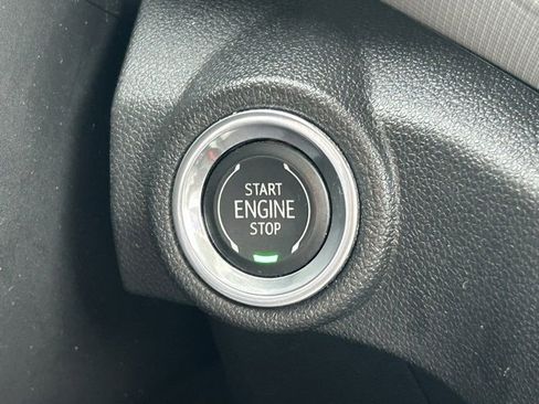 Used 2021 Chevrolet TrailBlazer LT w/ Convenience Package image 27