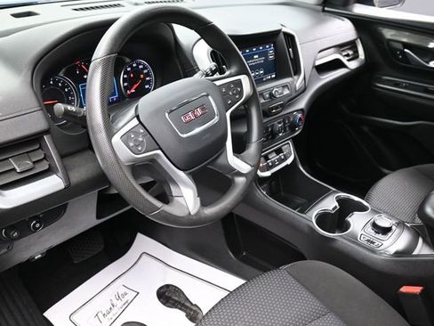Used 2022 GMC Terrain SLE w/ Driver Convenience Package image 8