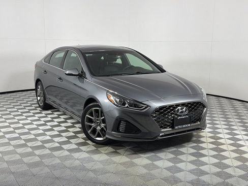 Used 2018 Hyundai Sonata Sport FWD image 2