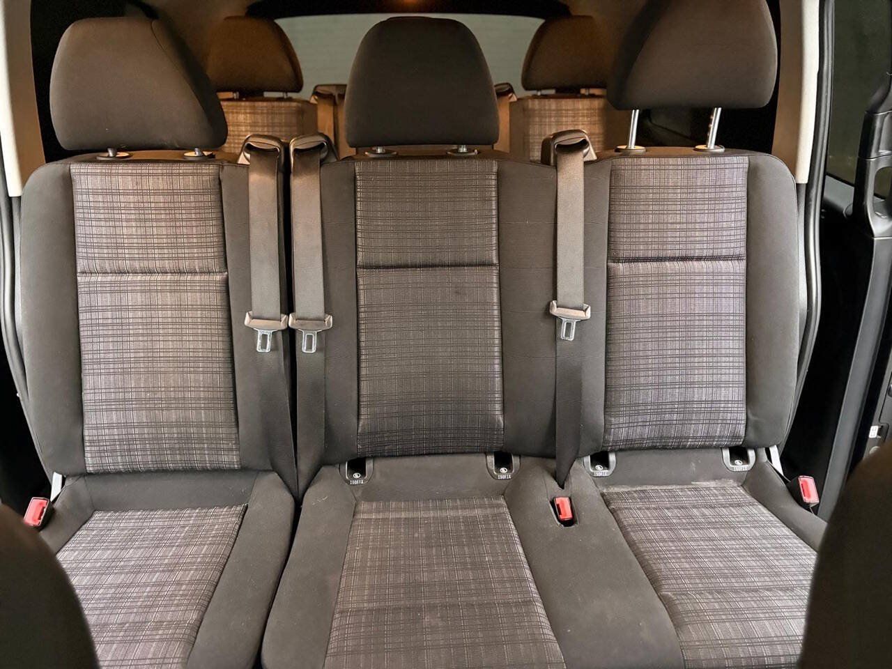 Used 2018 Mercedes-Benz Metris Passenger image 10