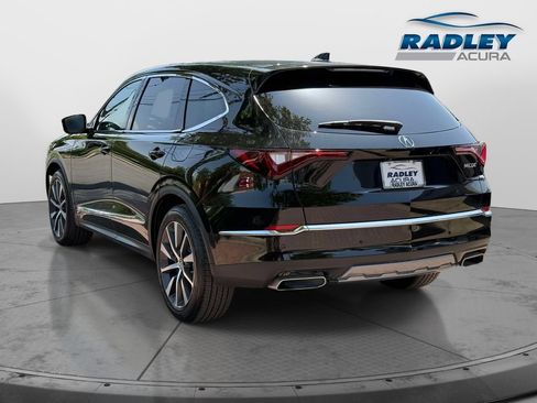 Certified 2025 Acura MDX FWD w/ Technology Package image 4