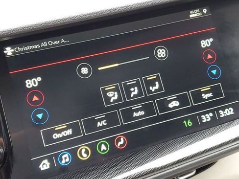 Used 2022 Buick Envision Essence w/ Technology Package I image 16