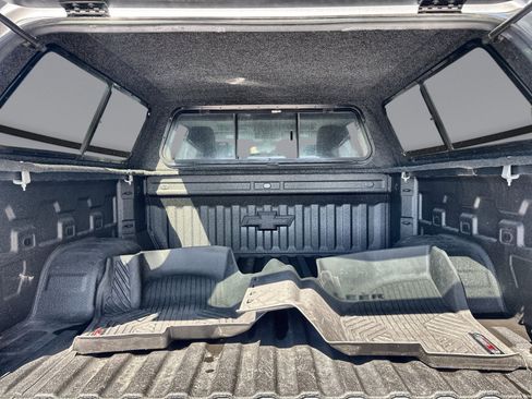 Certified 2021 Chevrolet Silverado 1500 RST image 35