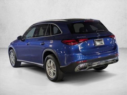 Certified 2026 Mercedes-Benz GLC 300 image 7