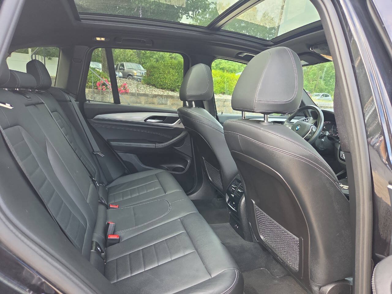 Used 2021 BMW X3 xDrive30i w/ Premium Package AWD/4WD image 23