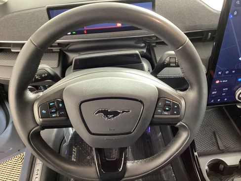 Used 2023 Ford Mustang Mach-E Premium image 25