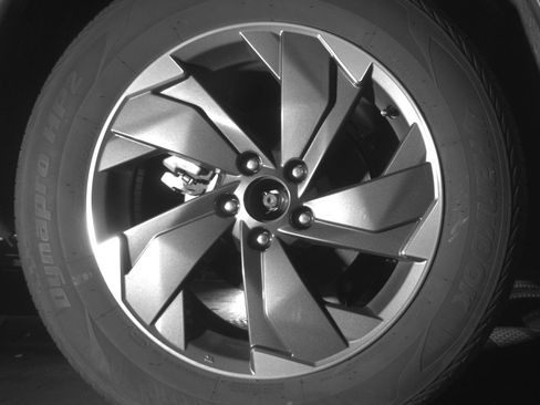Used 2025 Nissan Rogue SV AWD/4WD image 15