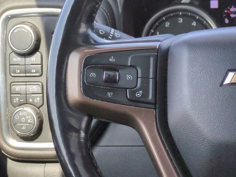 Used 2019 Chevrolet Silverado 1500 High Country w/ Z71 Off-Road Package image 25