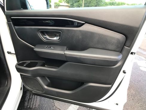 Certified 2024 Honda Pilot EX-L image 29