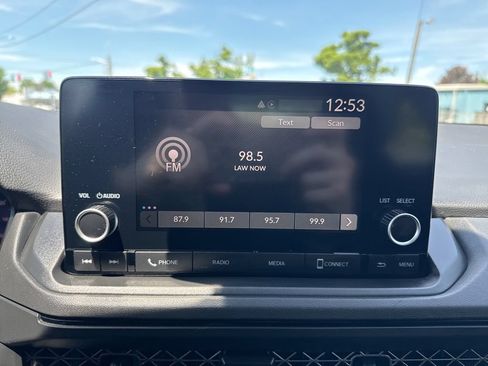 Certified 2023 Honda Accord EX image 33