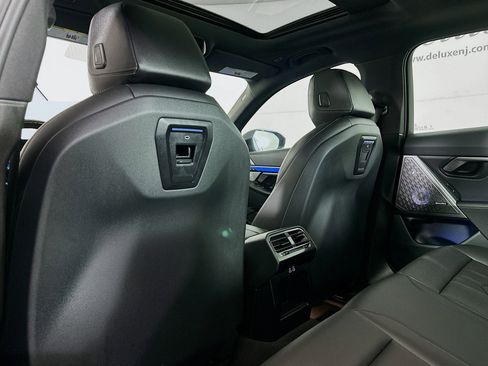 Used 2024 BMW 540i xDrive 540i xDrive Premium M Sport w/ Premium Package image 24