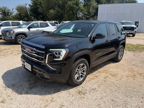 New 2027 GMC Terrain Elevation w/ LPO, Floor Liner Package AWD/4WD image 2