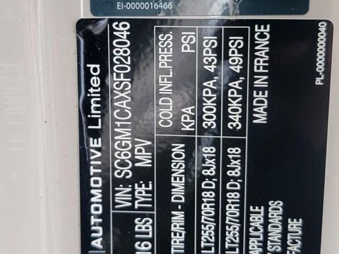 Used 2025 INEOS Grenadier AWD/4WD image 28