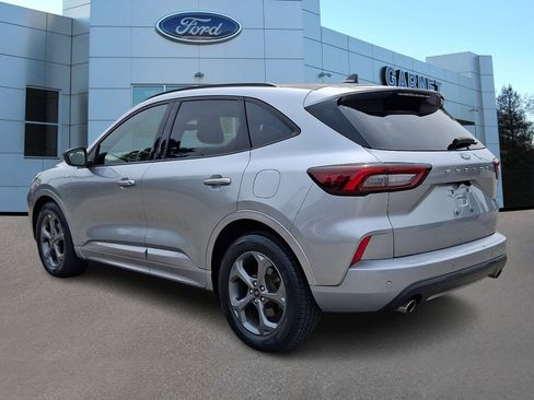 Certified 2023 Ford Escape ST-Line w/ Tech Pack #1 FWD image 5